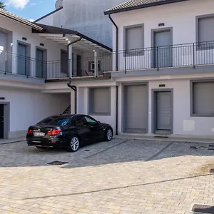Home Hotel Apartahotel
